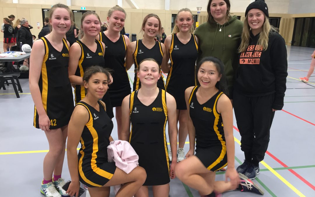 here’s to the netball coaches!